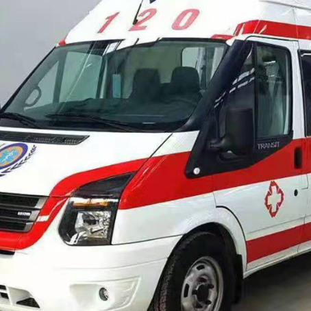 五河非急救护送病人转院租赁救护车的优缺点对比